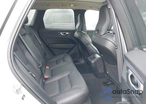 2024 Volvo Xc60 B5 Plus Dark Theme из США, поврежденный, VIN YV4L12RL5R1885058